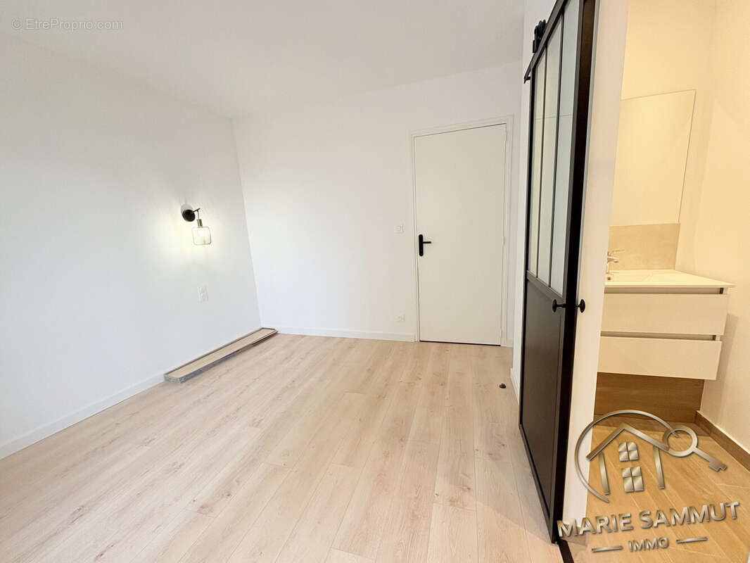 Maison à SAINT-GENIES-DES-MOURGUES