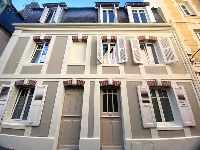 Appartement à TROUVILLE-SUR-MER