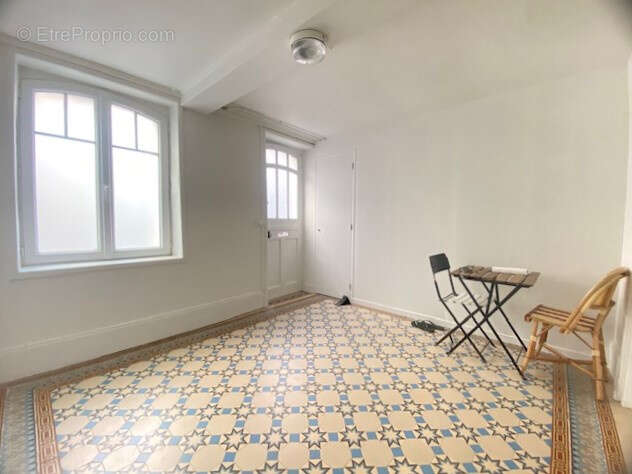 Appartement à TROUVILLE-SUR-MER