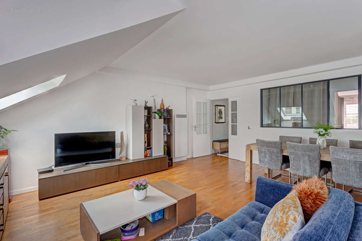 Appartement à LE PLESSIS-ROBINSON