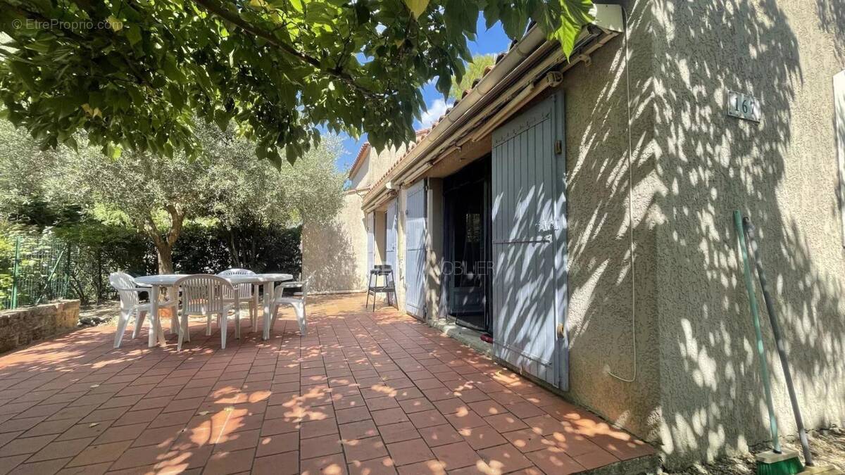 Maison à MAUSSANE-LES-ALPILLES