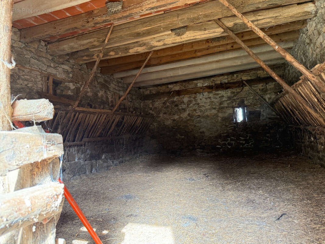 Maison à SAINT-HILAIRE