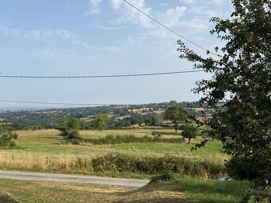 Maison à SAINT-HILAIRE