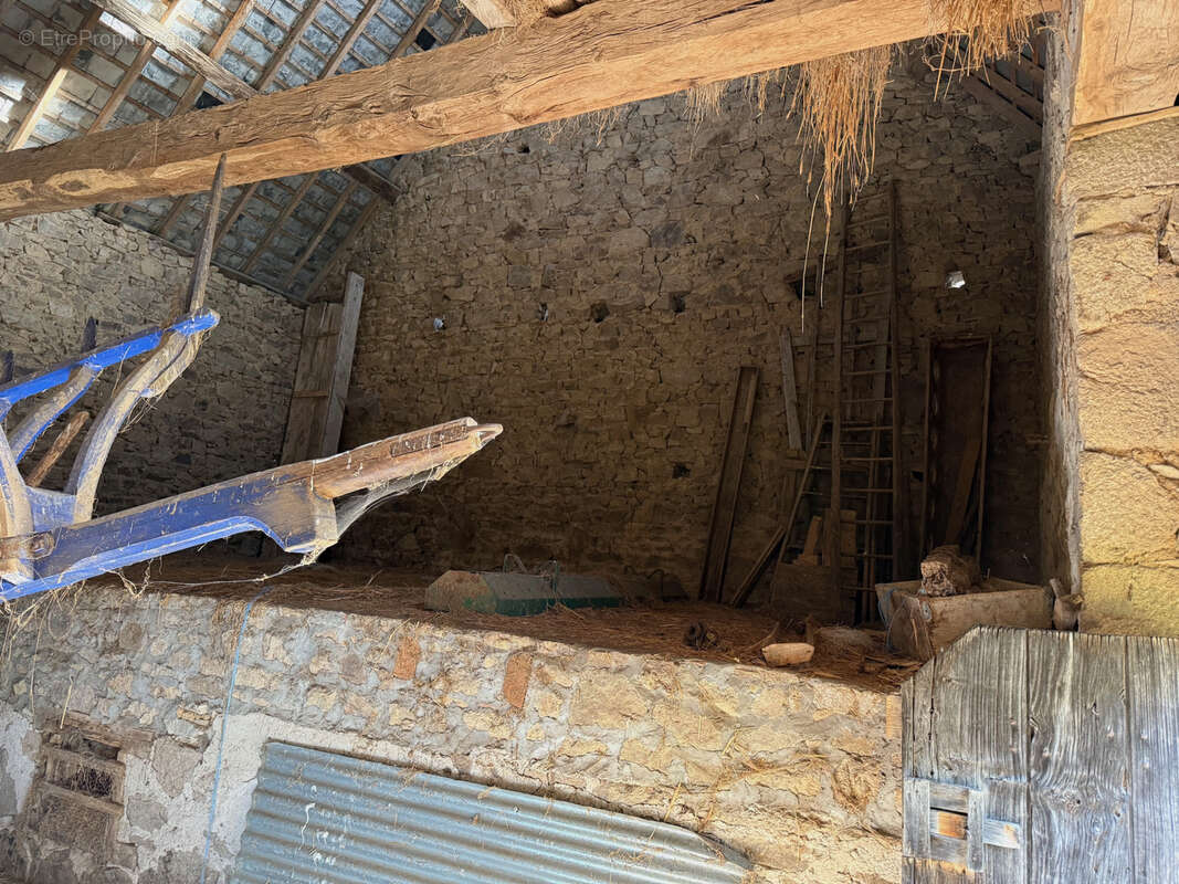 Maison à SAINT-HILAIRE