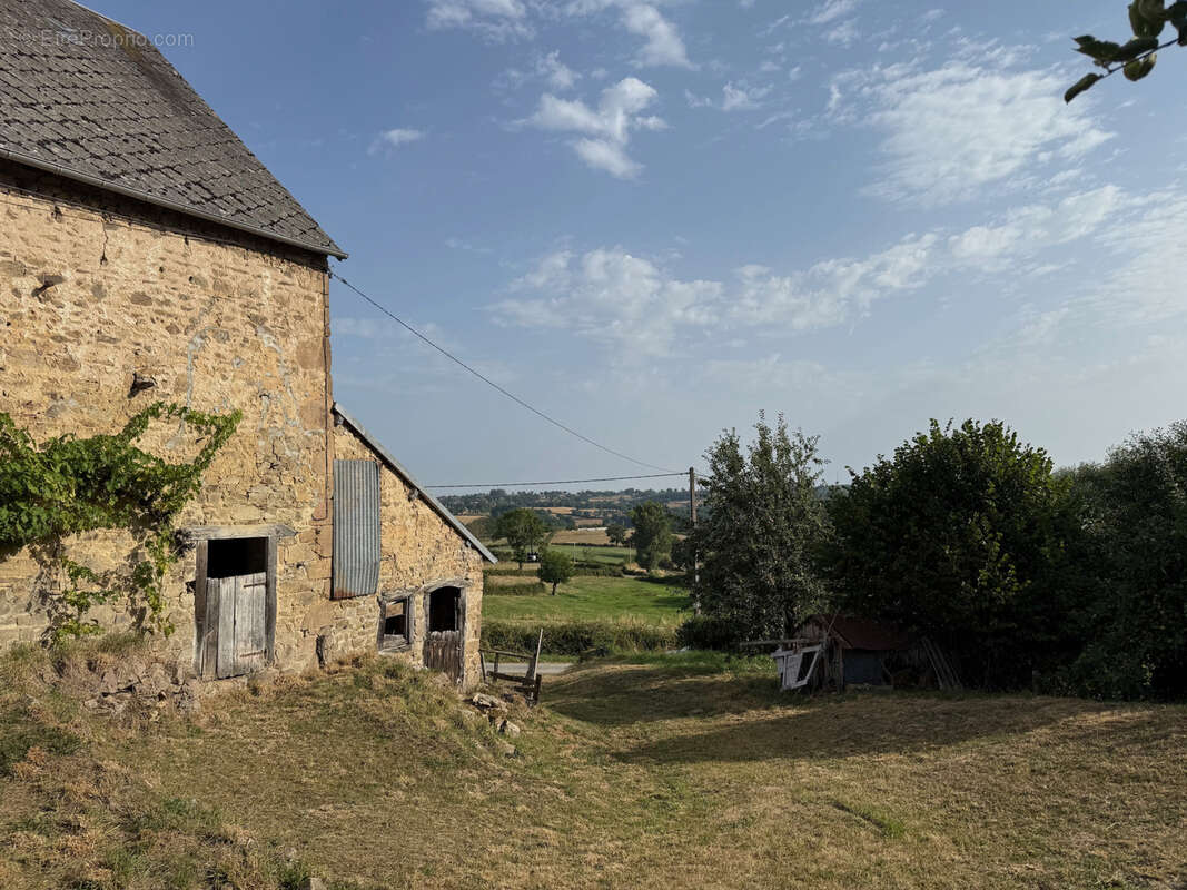 Maison à SAINT-HILAIRE