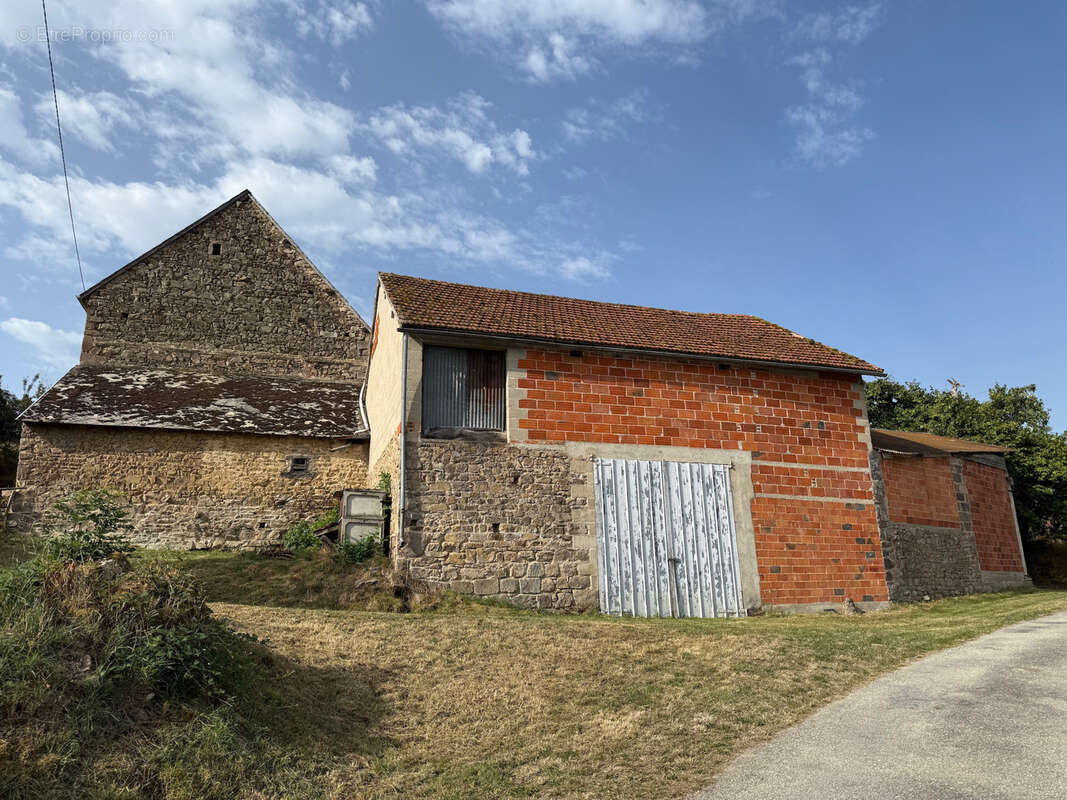 Maison à SAINT-HILAIRE