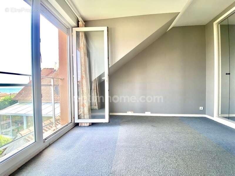 Maison à OUISTREHAM