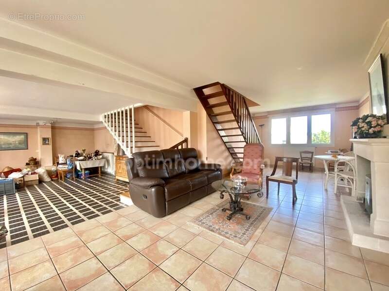 Maison à OUISTREHAM