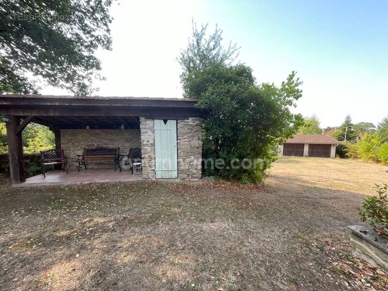 Maison à VILLEFAVARD