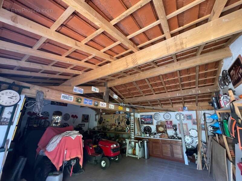 Maison à VILLEFAVARD