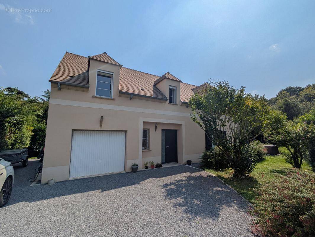 Maison à SERAINCOURT