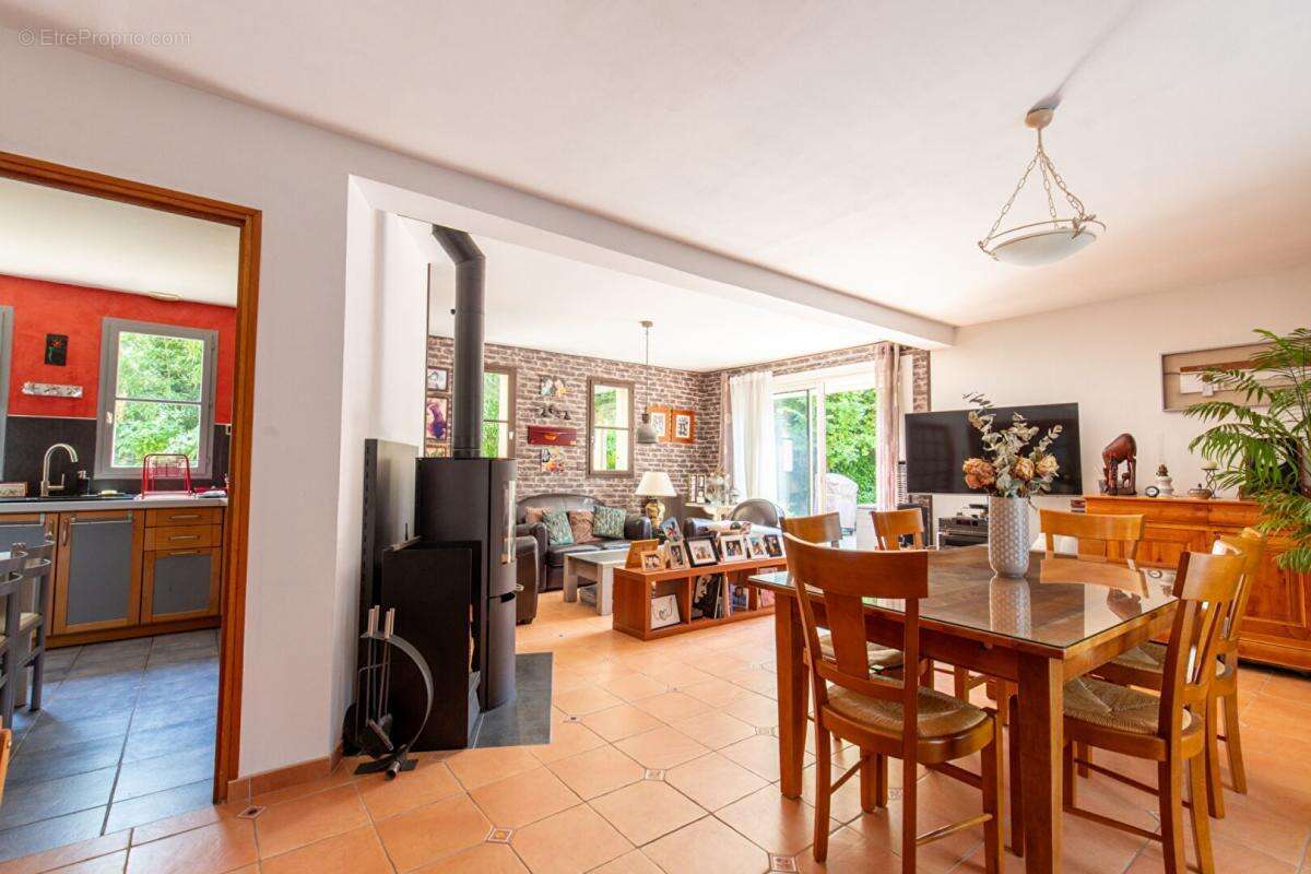 Maison à SERAINCOURT