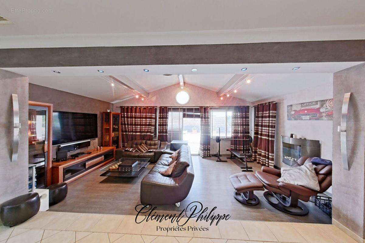 Maison à CONQUES-SUR-ORBIEL