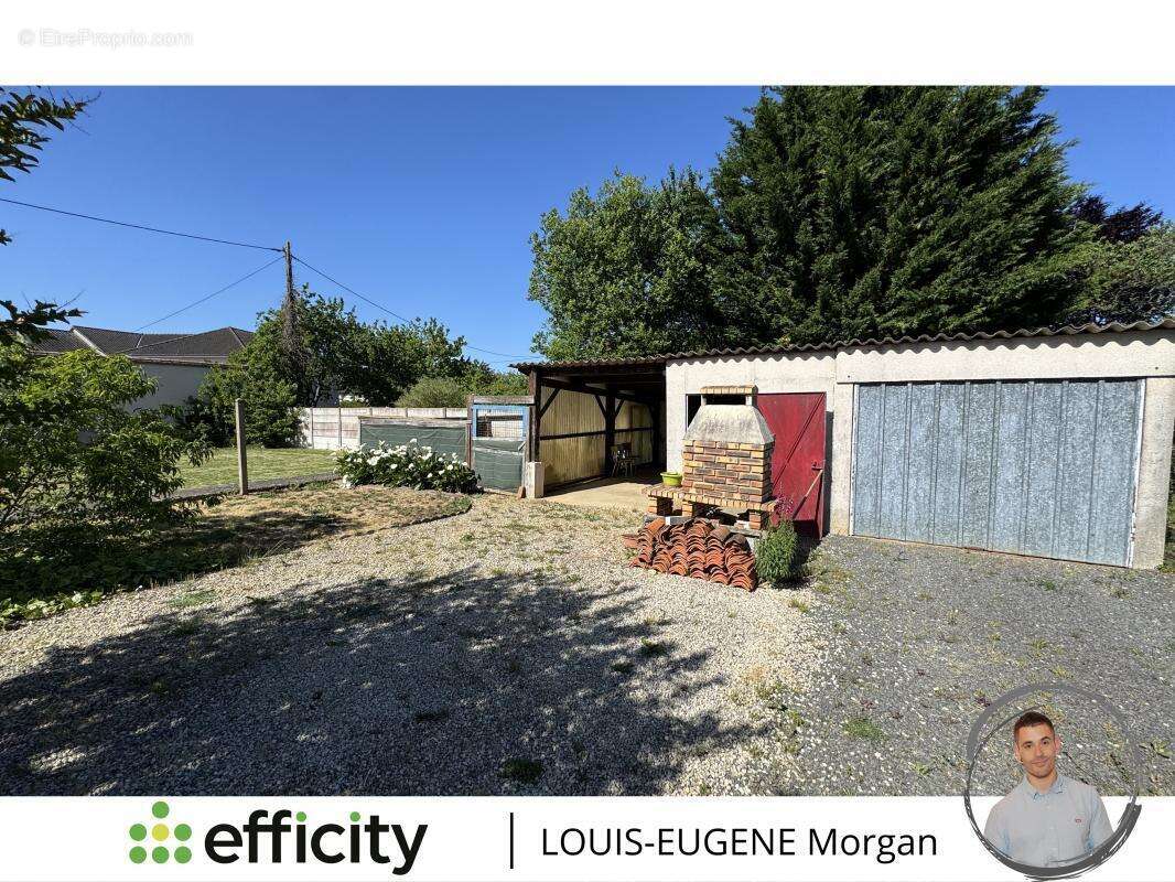 Maison à USSON-DU-POITOU