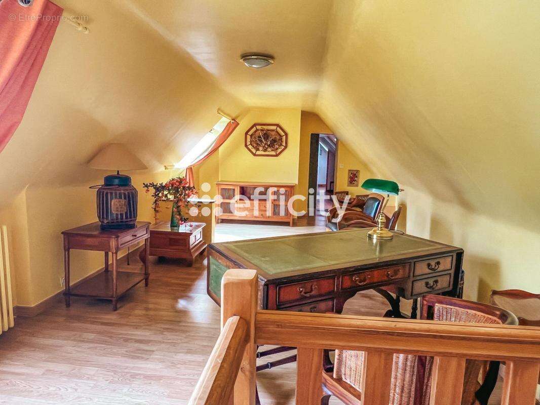 Maison à QUEMPERVEN