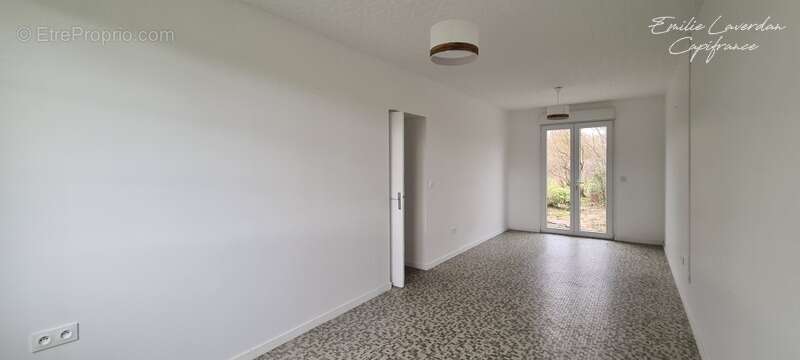 Maison à LA PEROUILLE