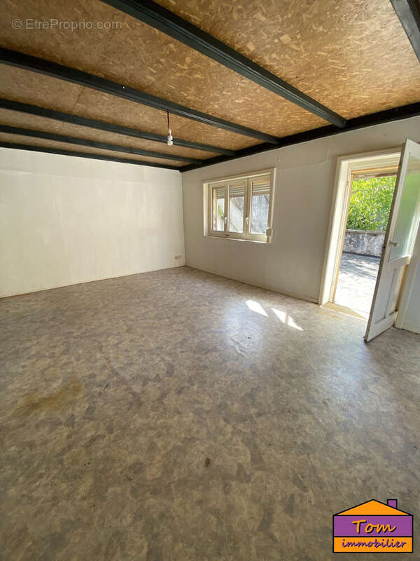 Maison à HOMBOURG-HAUT