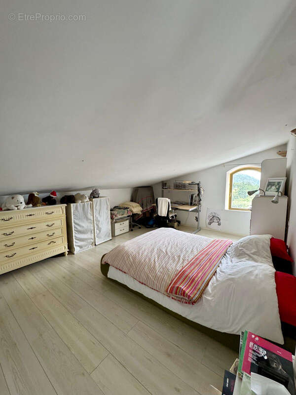 Maison à LA GARDE-FREINET