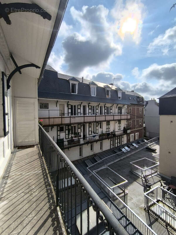 Appartement à TROUVILLE-SUR-MER