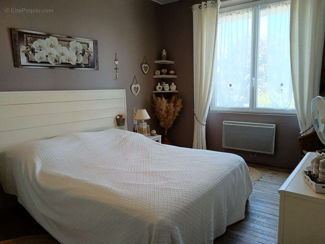 Maison à CEAUX-EN-COUHE