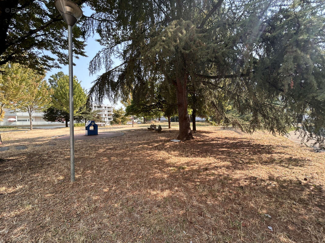 Appartement à CENON