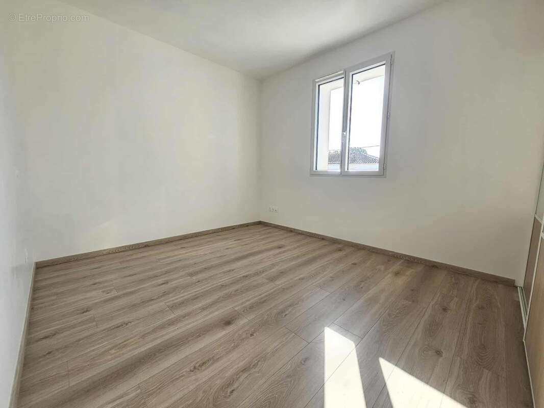 Maison à SAINT-MEDARD-D&#039;AUNIS