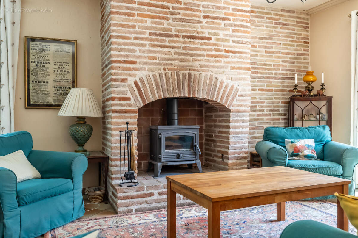 Maison à SAINT-MAURIN