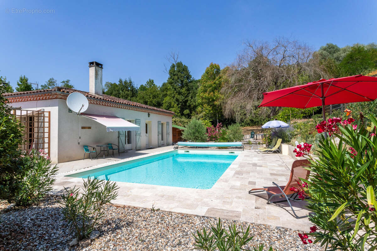 Maison à SAINT-MAURIN