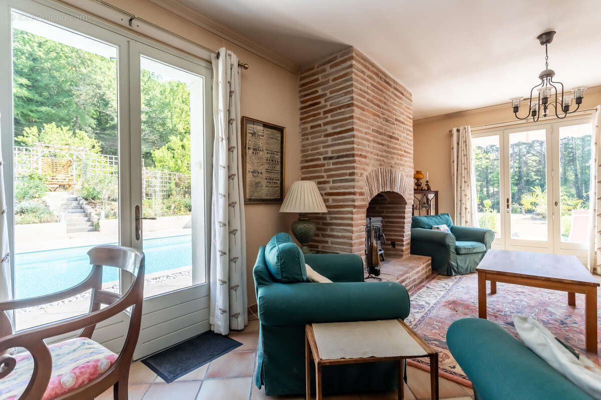 Maison à SAINT-MAURIN