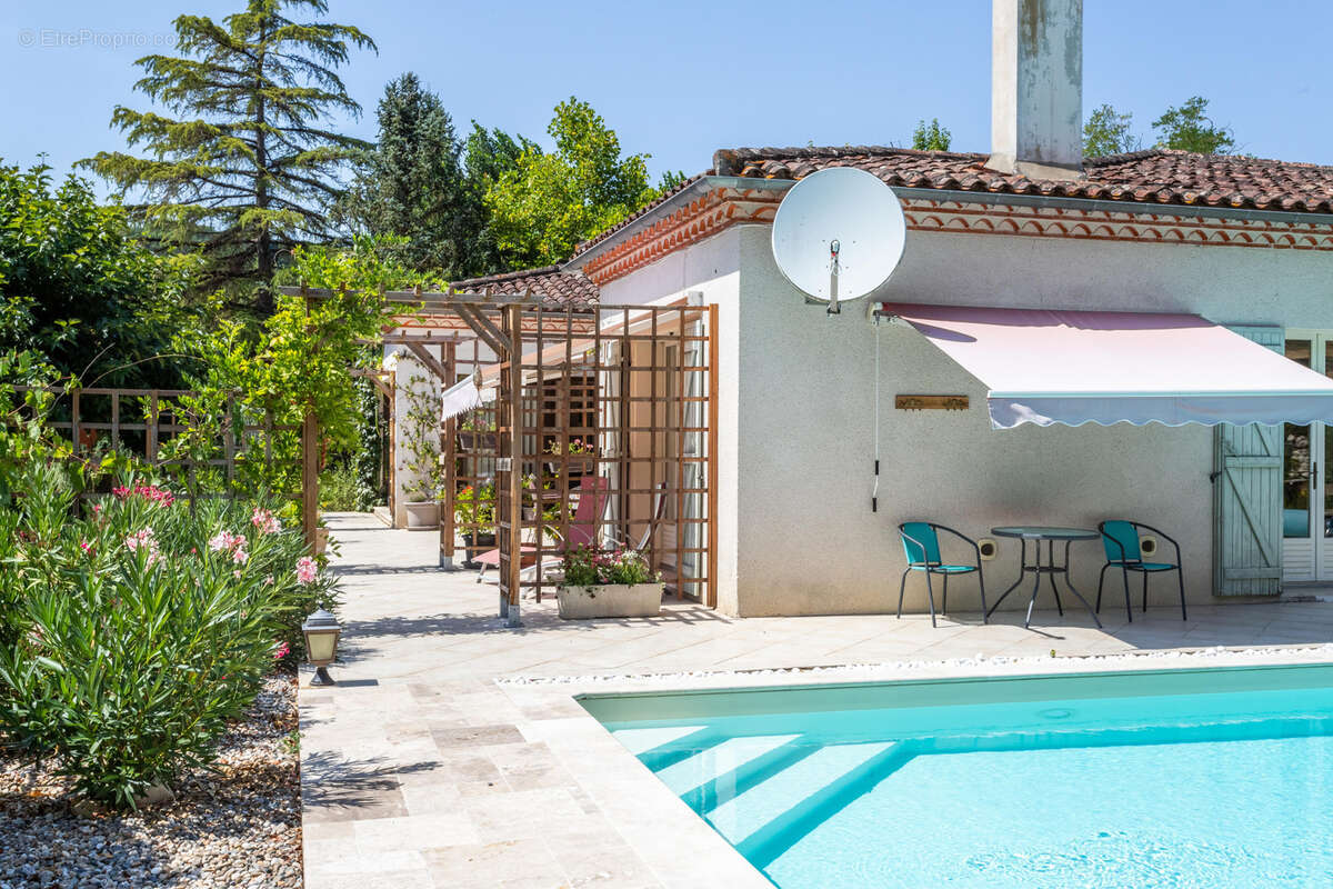 Maison à SAINT-MAURIN