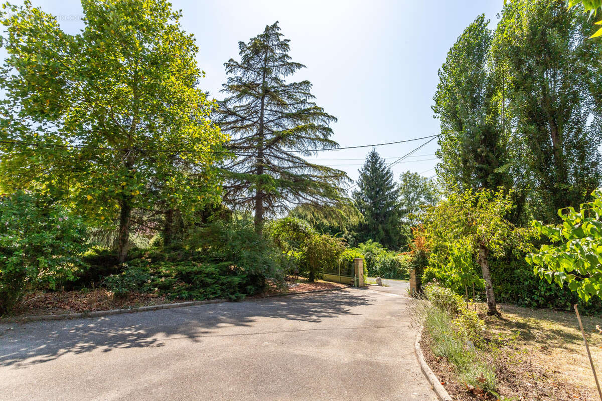 Maison à SAINT-MAURIN