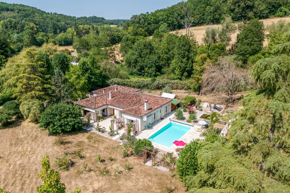 Maison à SAINT-MAURIN