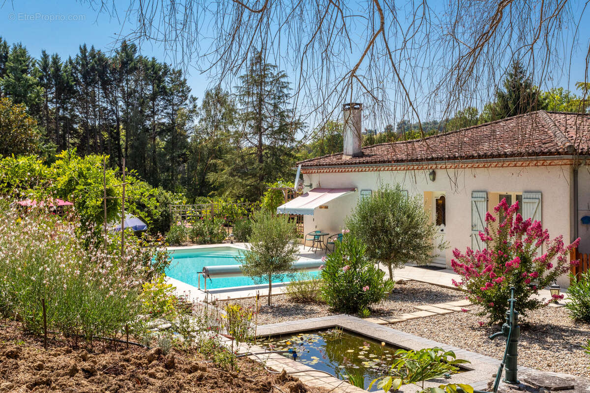 Maison à SAINT-MAURIN