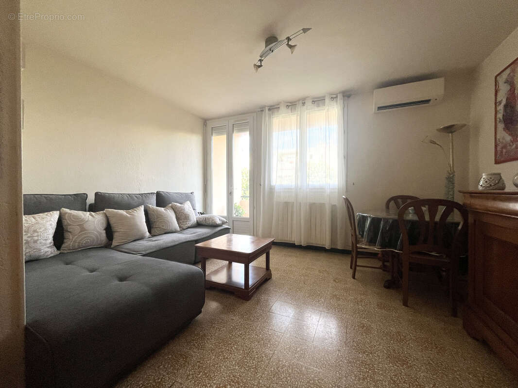 Appartement à NIMES