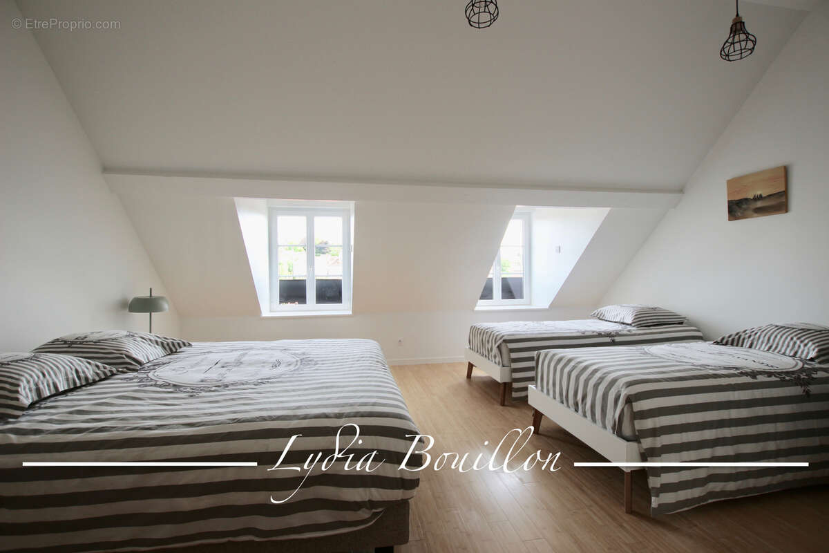 Appartement à CHAROLLES