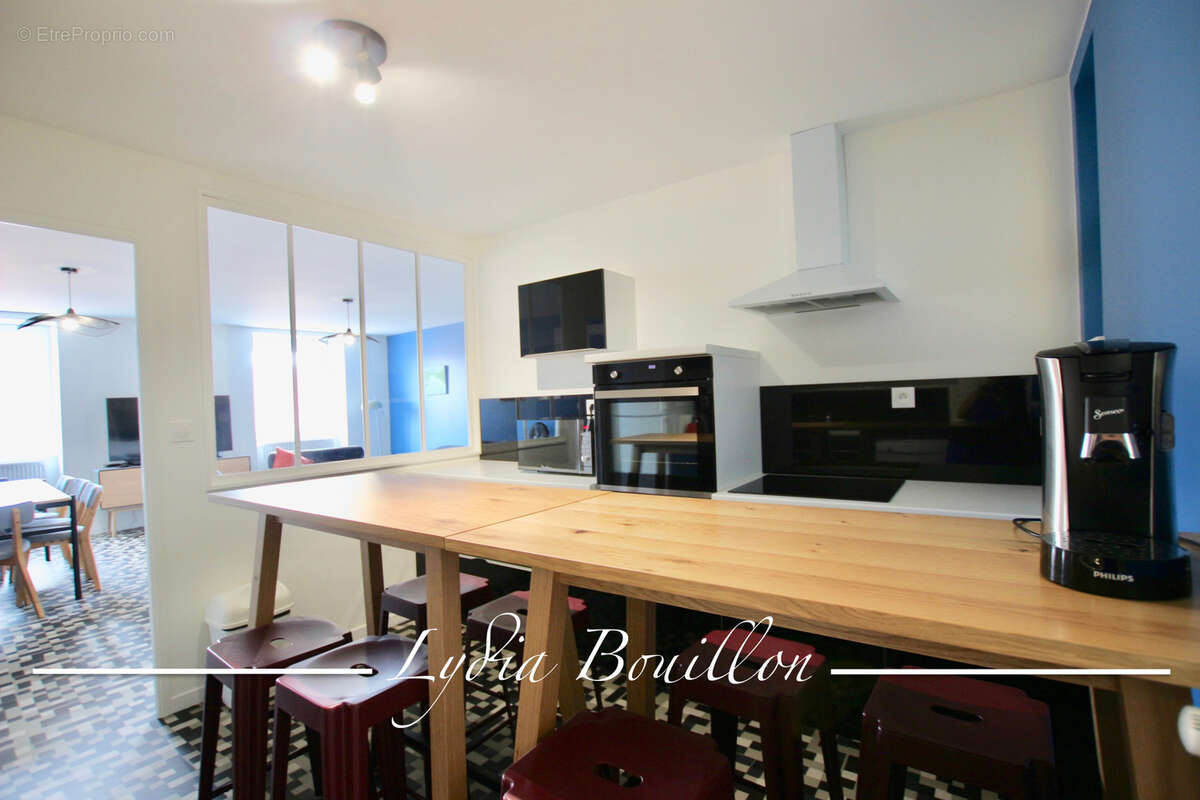 Appartement à CHAROLLES