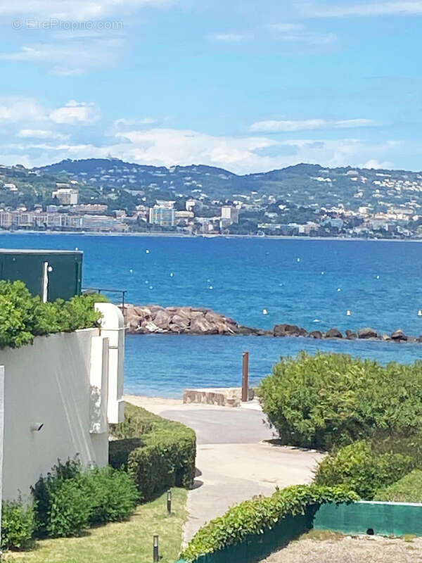 Appartement à MANDELIEU-LA-NAPOULE