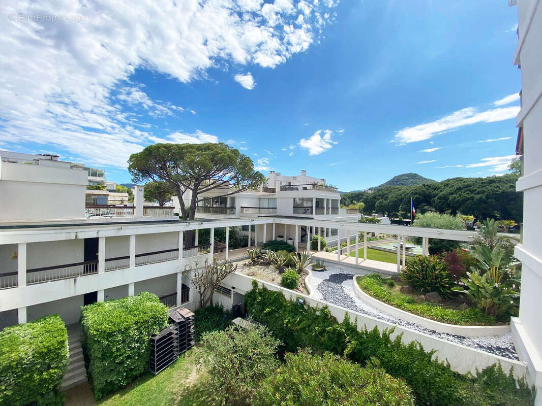 Appartement à MANDELIEU-LA-NAPOULE