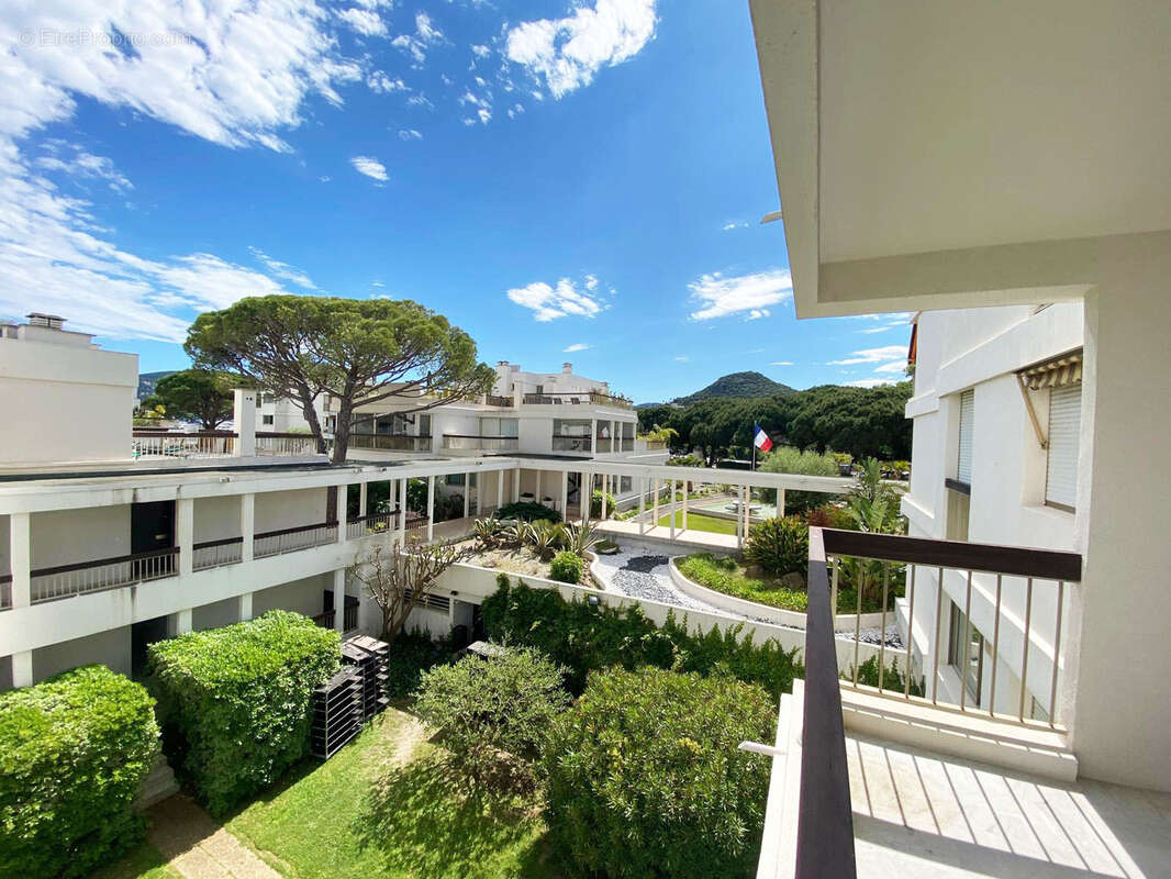 Appartement à MANDELIEU-LA-NAPOULE