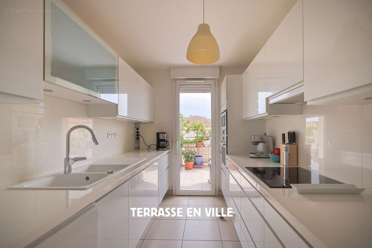 Appartement à LA VALETTE-DU-VAR