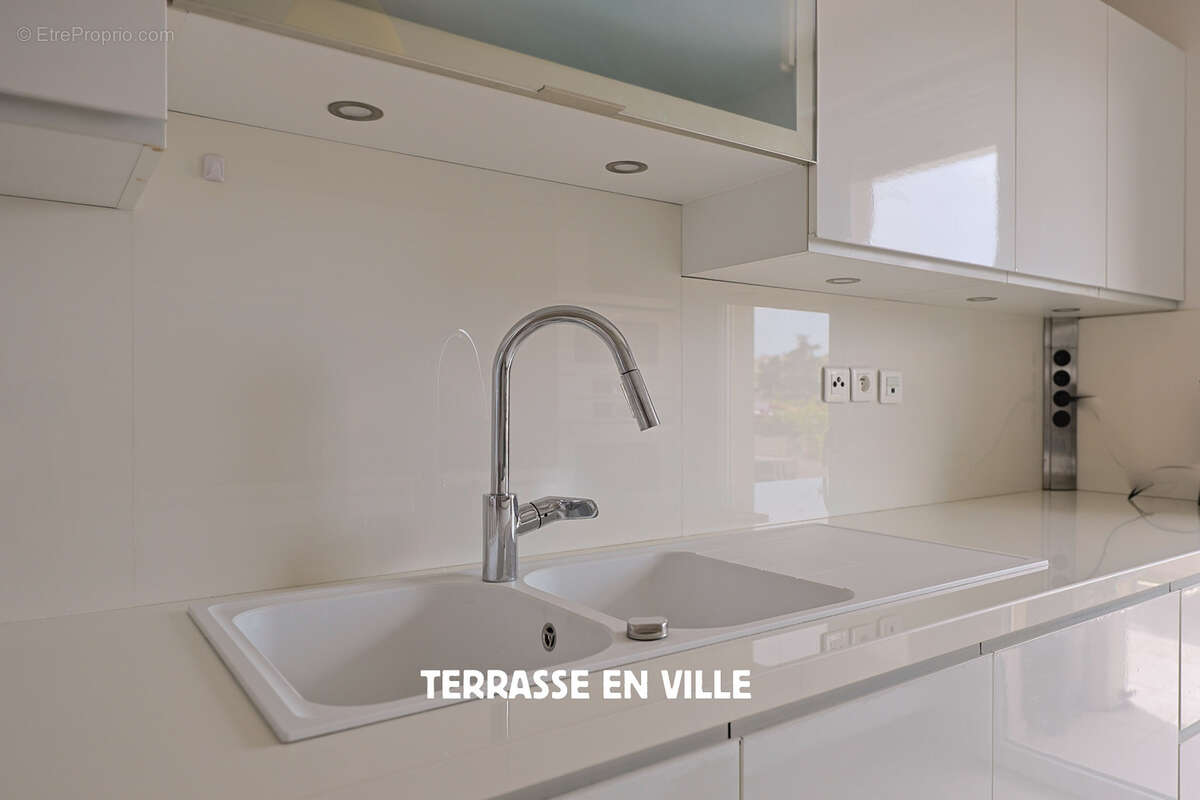 Appartement à LA VALETTE-DU-VAR