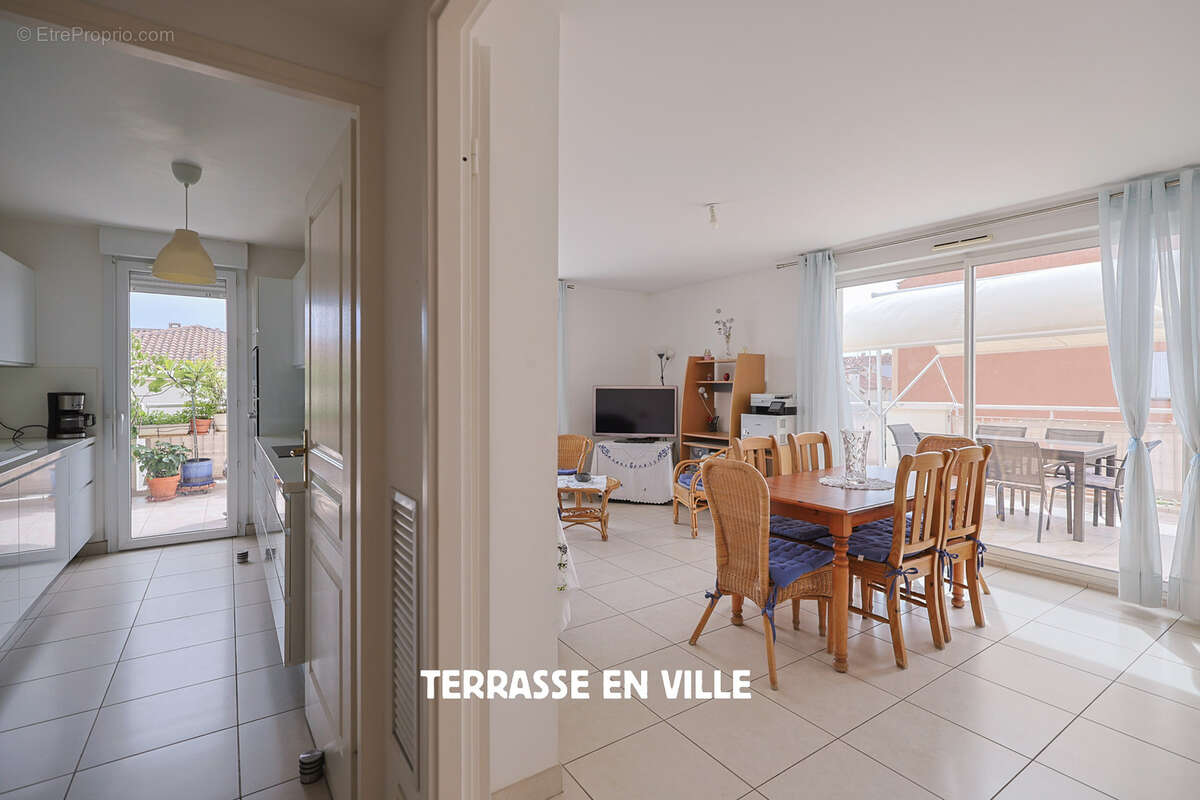 Appartement à LA VALETTE-DU-VAR