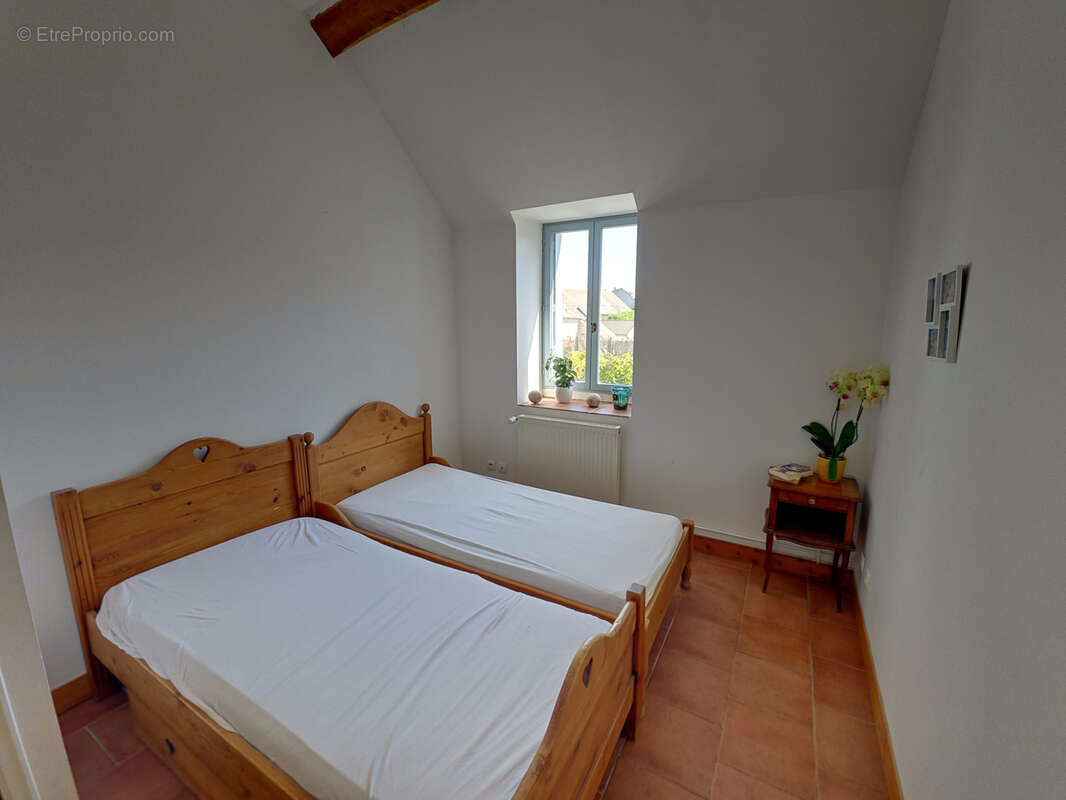 Maison à SAINT-MARTIN-EN-BIERE