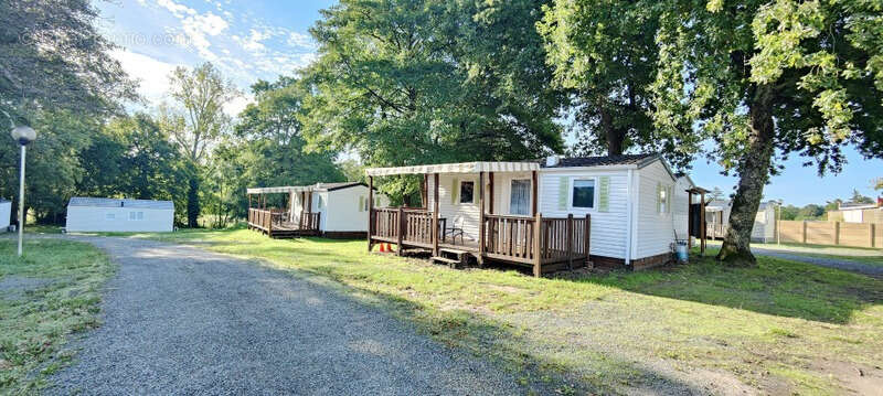 Commerce à SAINT-AUBIN-DE-BLAYE