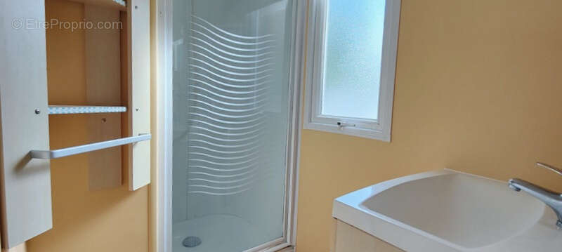 Commerce à SAINT-AUBIN-DE-BLAYE