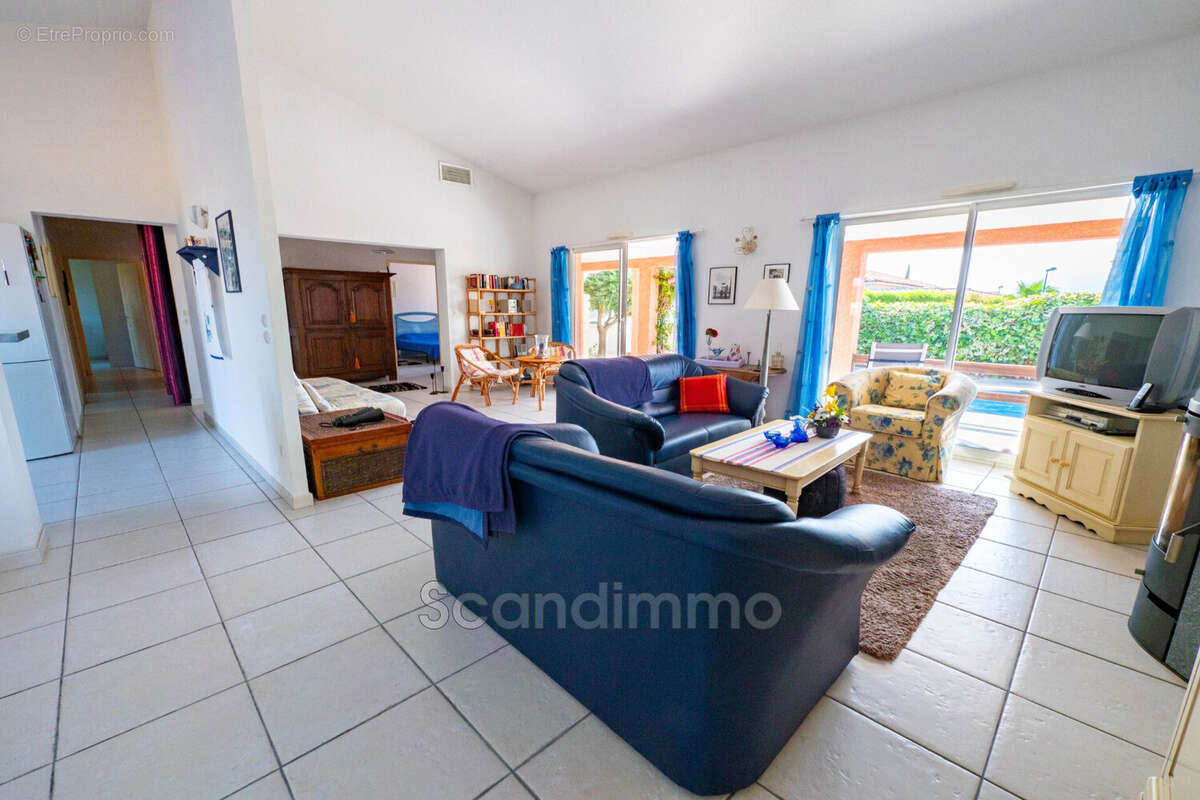 Maison à SAINT-JEAN-LASSEILLE