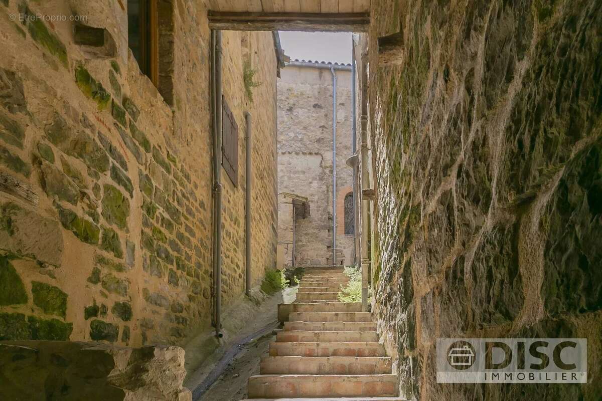 Appartement à PENNE