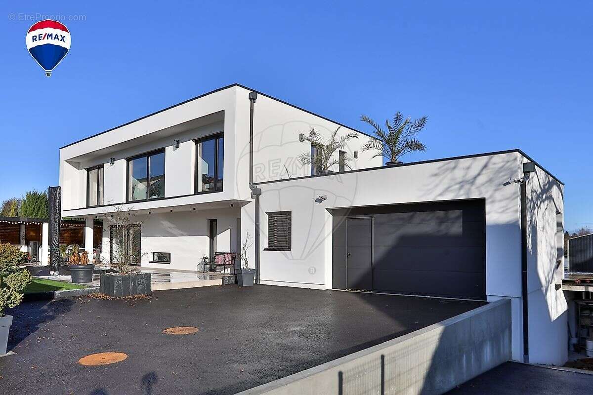 Maison à HAGENTHAL-LE-BAS