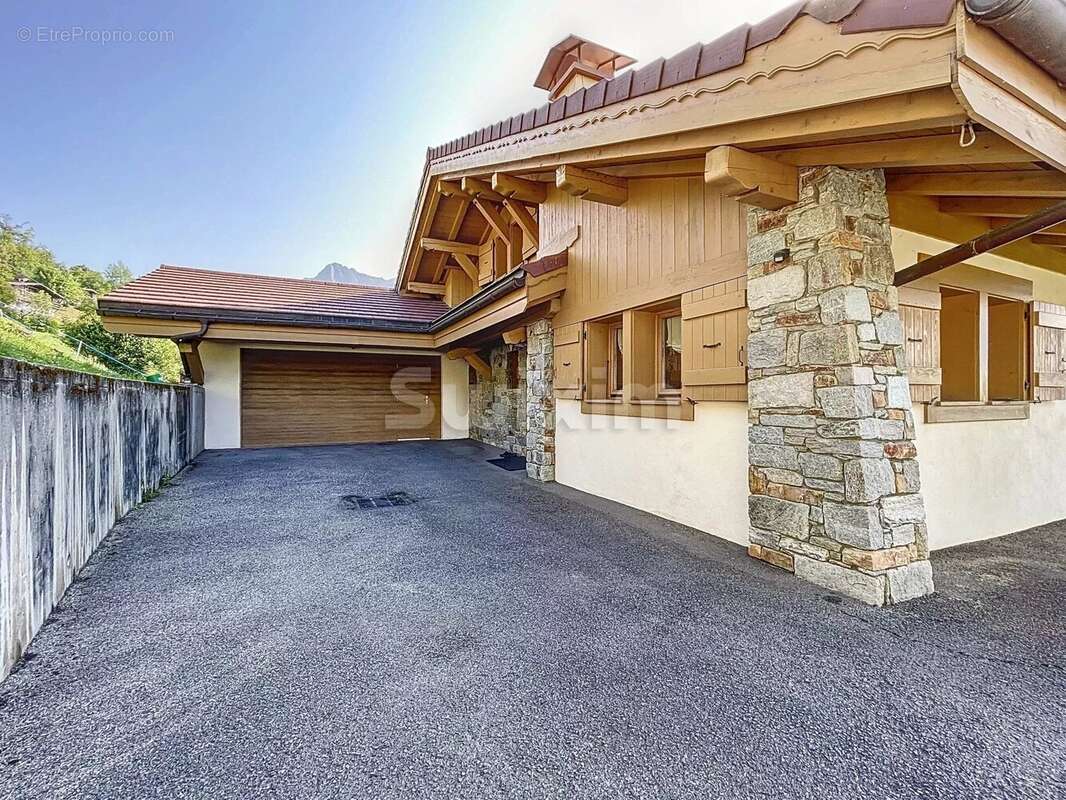 Maison à SALLANCHES