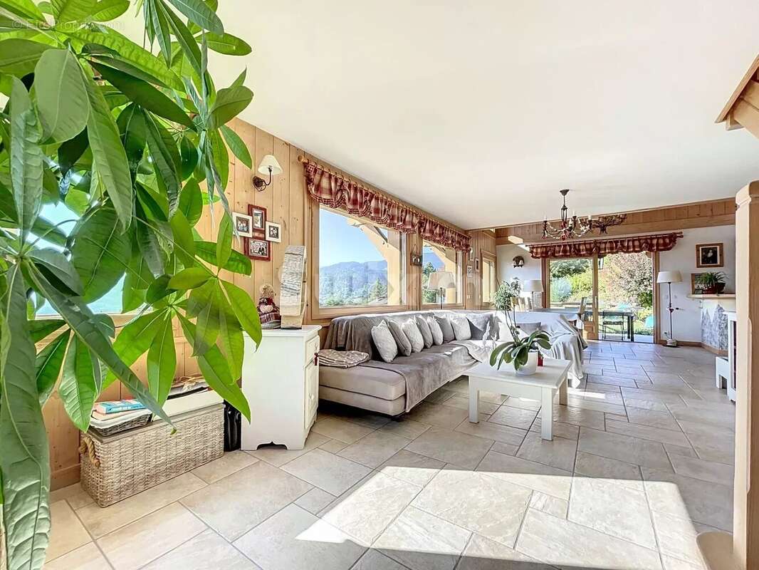 Maison à SALLANCHES